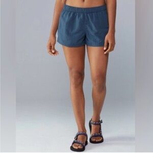 NWOT Patagonia Barely Baggies 2.5 Women’s Athletic Shorts